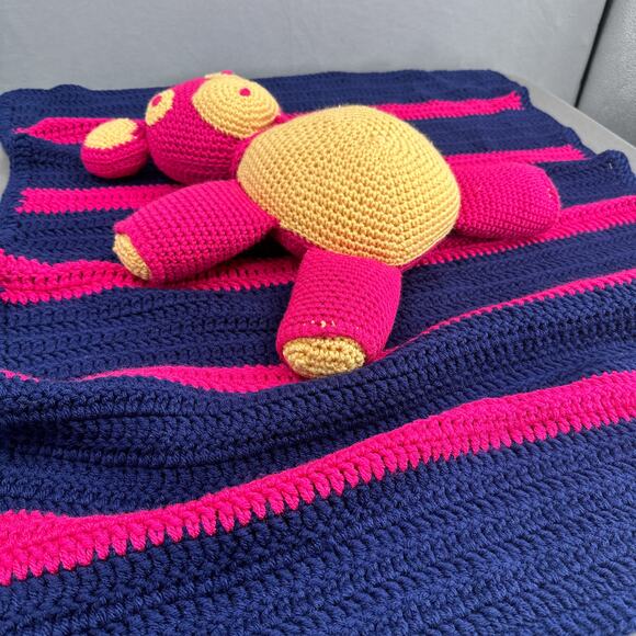 Hand Crochet Teddy Bear Plush Blanket Set Stuffed Animal Afghan Pink Blue Retro - Picture 5 of 16